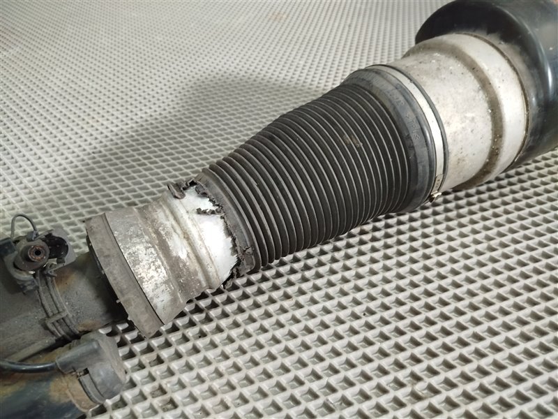 пневмостойка, 10460 рублей, Санкт-Петербург