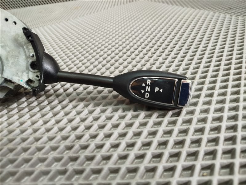 подрулевой переключатель, 2015 рублей, Санкт-Петербург