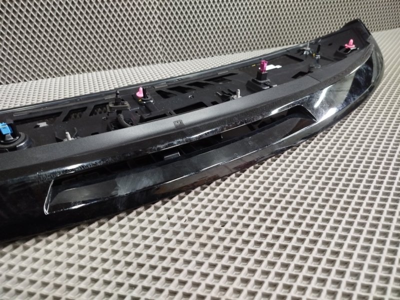 спойлер, 6330 рублей, Санкт-Петербург