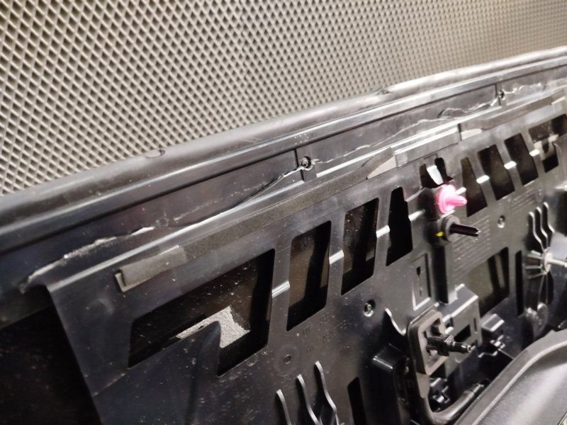 спойлер, 6330 рублей, Санкт-Петербург