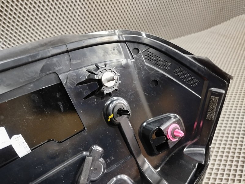 спойлер, 6330 рублей, Санкт-Петербург