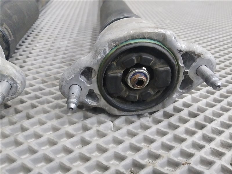 амортизатор, 3880 рублей, Санкт-Петербург