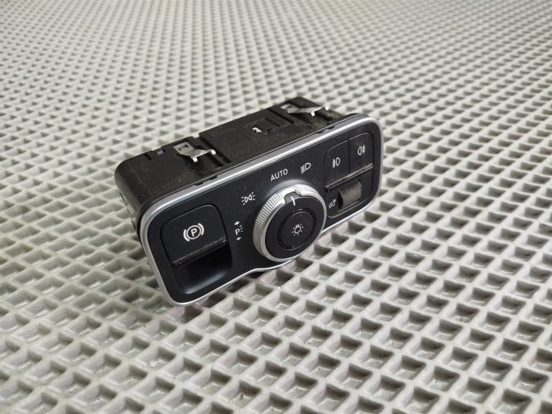 переключатель света, 3640 рублей, Санкт-Петербург