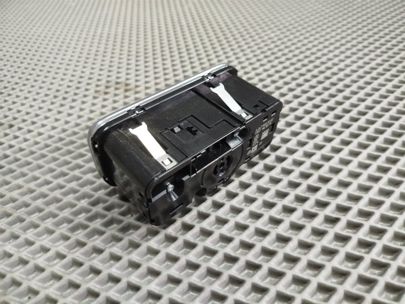 переключатель света, 3640 рублей, Санкт-Петербург