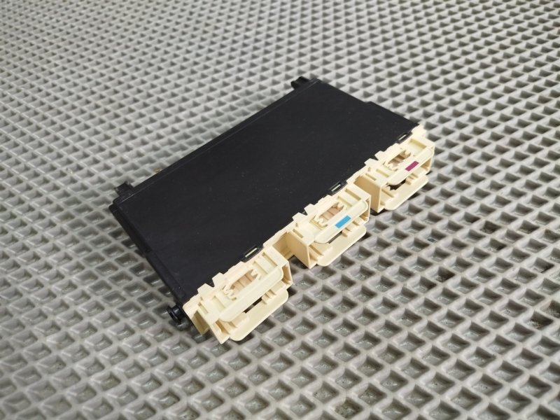 блок управления сиденьем, 17900 рублей, Санкт-Петербург