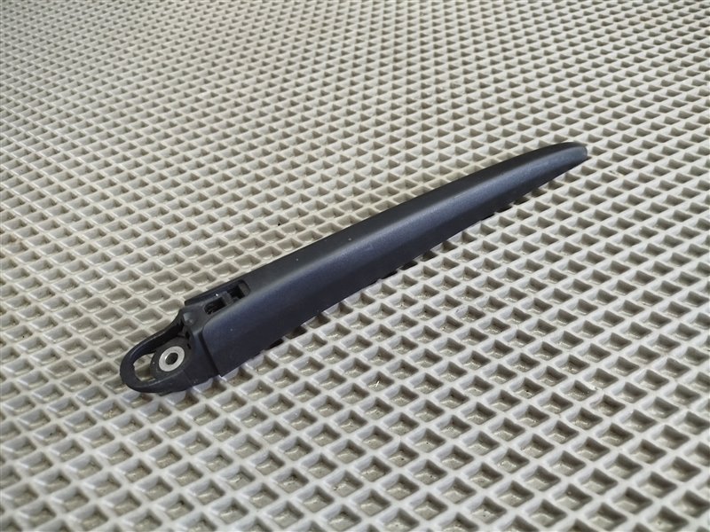 поводок стеклоочистителя, 1830 рублей, Санкт-Петербург