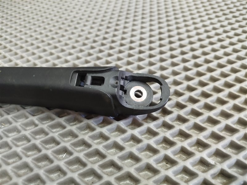 поводок стеклоочистителя, 1830 рублей, Санкт-Петербург