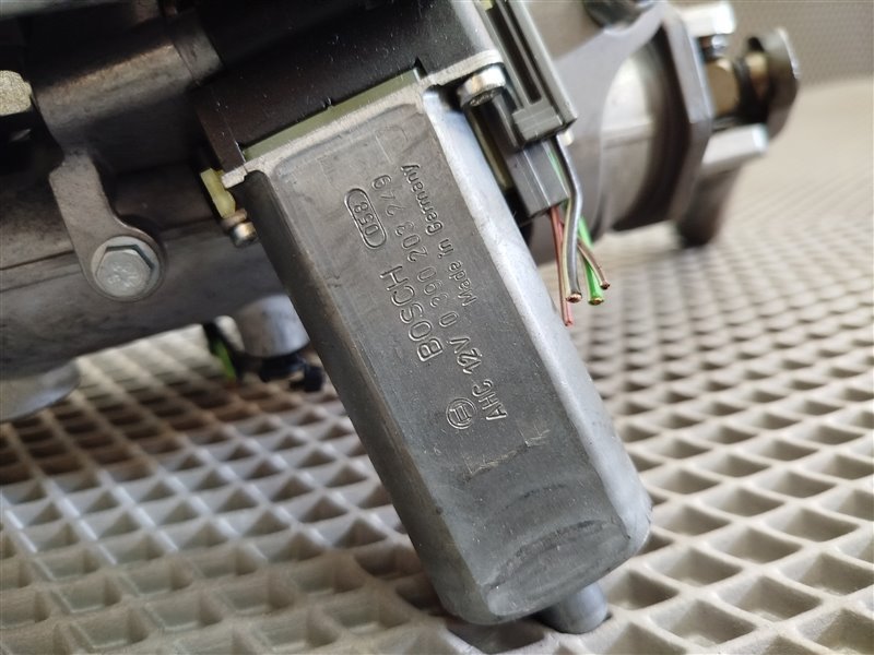 рулевая колонка, 2015 рублей, Санкт-Петербург