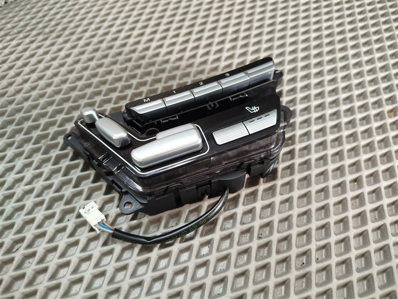 блок управления сиденьем, 2300 рублей, Санкт-Петербург