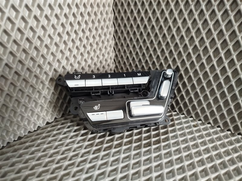 блок управления сиденьем, 1840 рублей, Санкт-Петербург