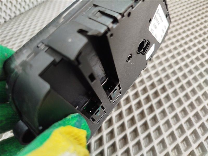 блок управления сиденьем, 1840 рублей, Санкт-Петербург