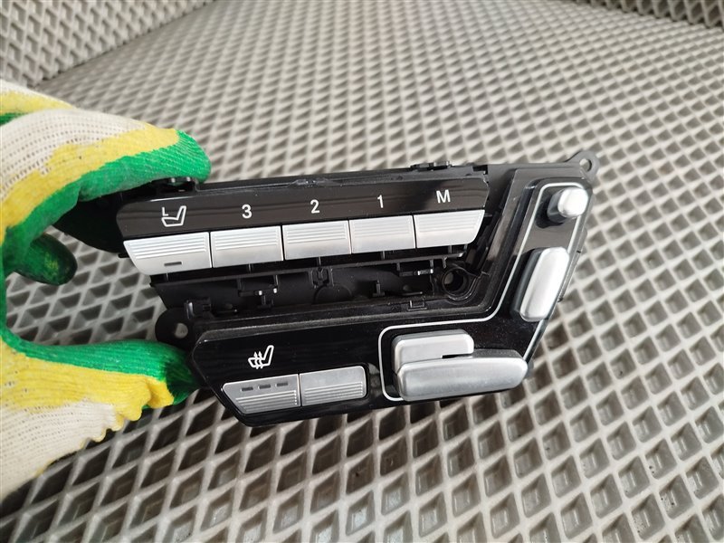 блок управления сиденьем, 1840 рублей, Санкт-Петербург