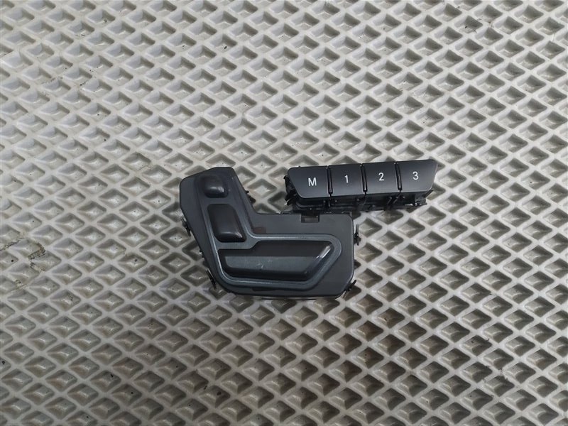 кнопки управления сиденьем, 2300 рублей, Санкт-Петербург