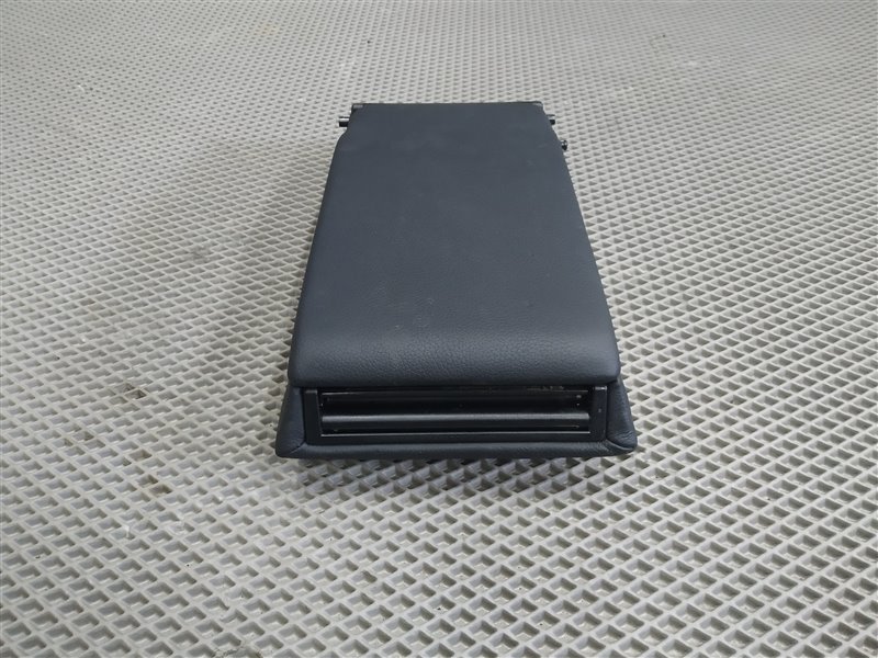 подлокотник, 2770 рублей, Санкт-Петербург