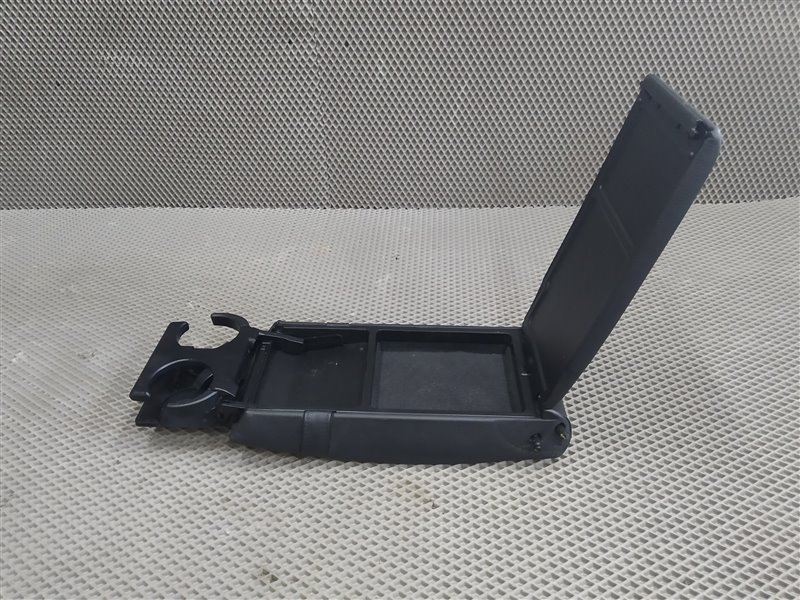 подлокотник, 2770 рублей, Санкт-Петербург