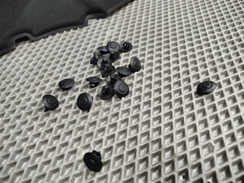 шумоизоляция капота, 3670 рублей, Санкт-Петербург