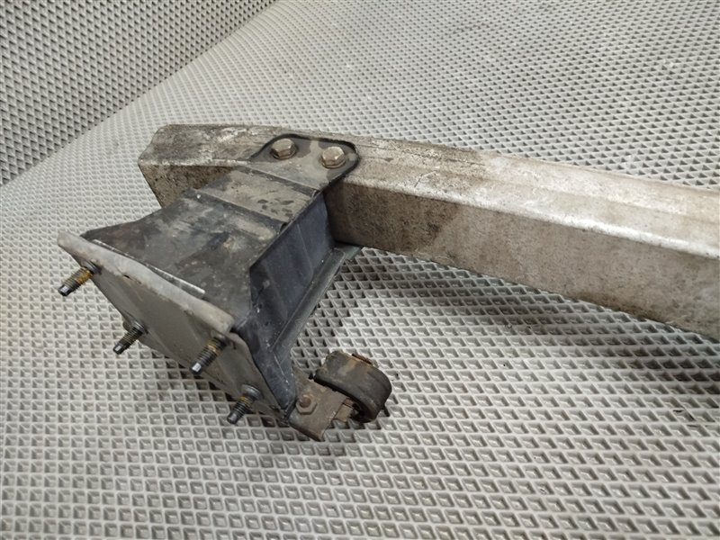 усилитель бампера, 2775 рублей, Санкт-Петербург