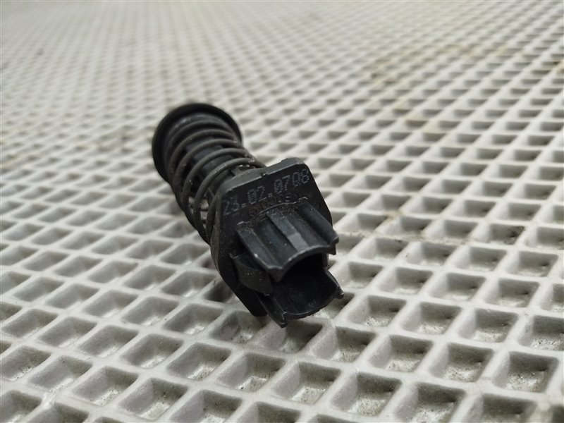 пружина капота, 1220 рублей, Санкт-Петербург