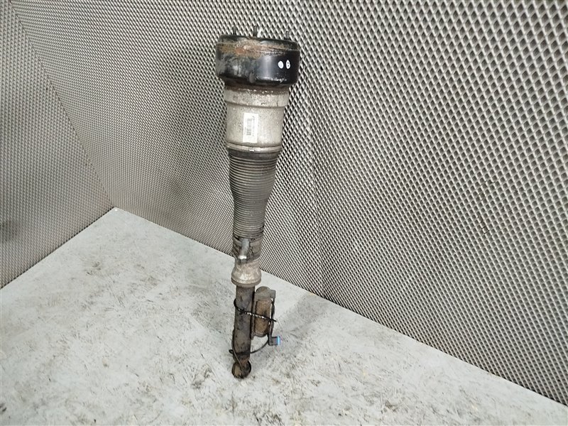 пневмостойка, 7745 рублей, Санкт-Петербург