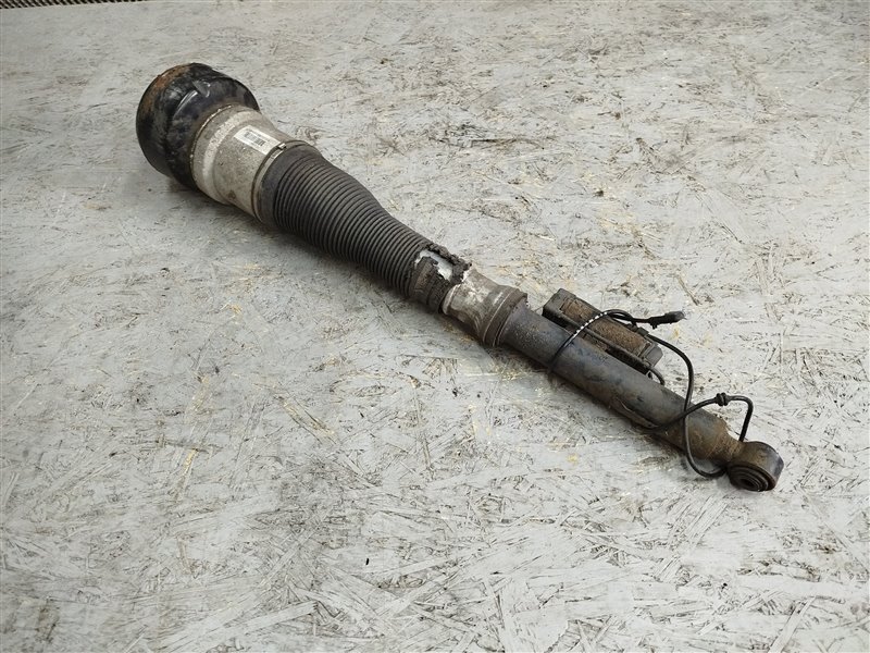 пневмостойка, 7745 рублей, Санкт-Петербург