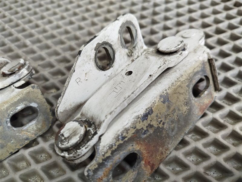 петли капота, 2600 рублей, Санкт-Петербург