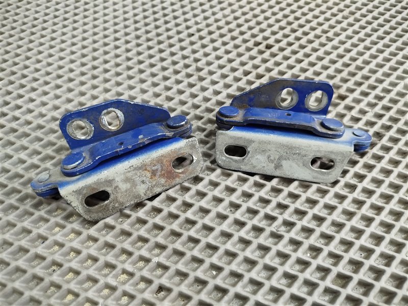 петли капота, 2550 рублей, Санкт-Петербург