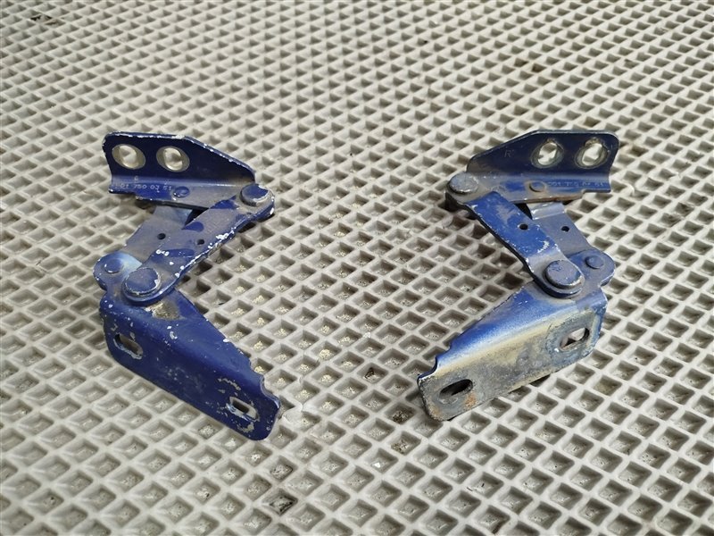 петли капота, 2500 рублей, Санкт-Петербург