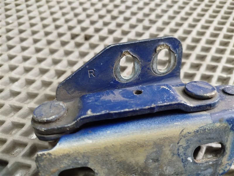 петли капота, 2500 рублей, Санкт-Петербург