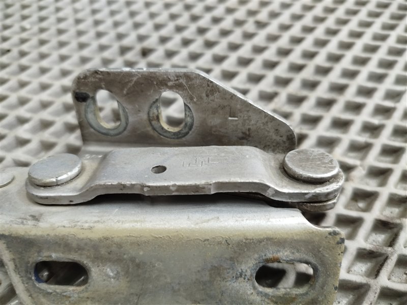 петли капота, 2600 рублей, Санкт-Петербург