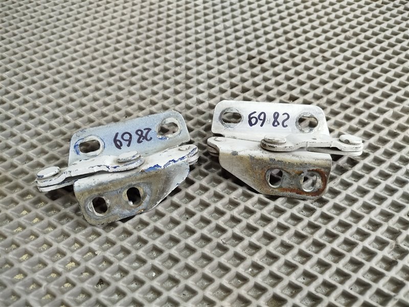 петли капота, 2500 рублей, Санкт-Петербург