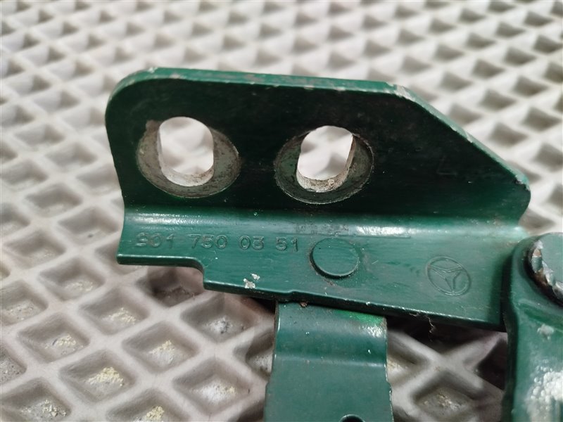 петли капота, 2500 рублей, Санкт-Петербург