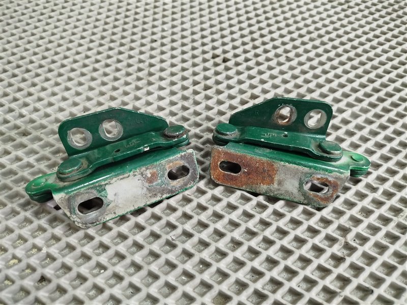 петли капота, 2500 рублей, Санкт-Петербург