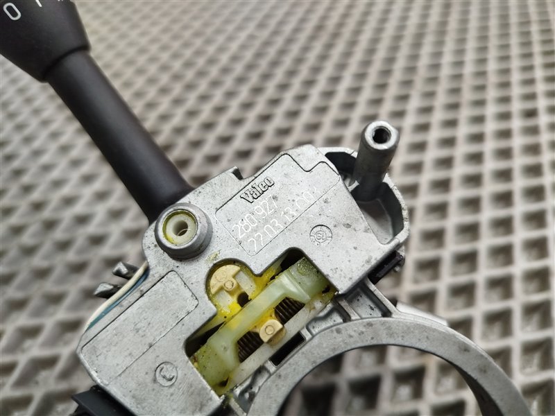 подрулевой переключатель, 1250 рублей, Санкт-Петербург