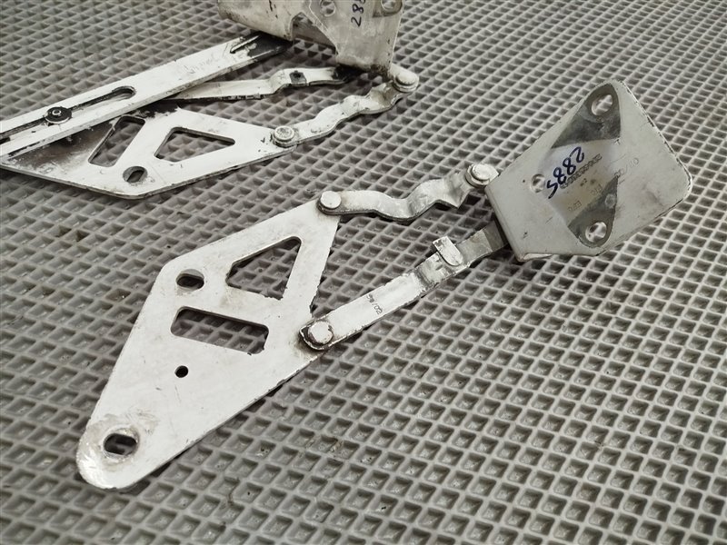 петли капота, 3000 рублей, Санкт-Петербург