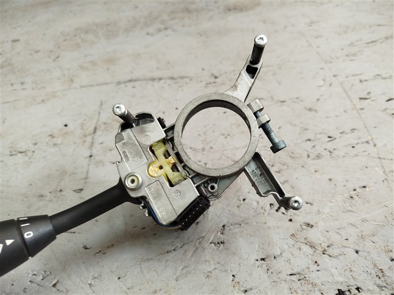 подрулевой переключатель, 1200 рублей, Санкт-Петербург