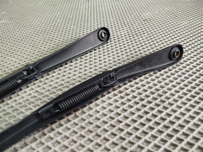 поводок стеклоочистителя, 4585 рублей, Санкт-Петербург