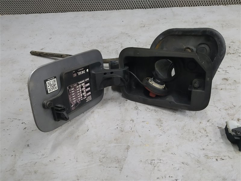 лючок бака, 3005 рублей, Санкт-Петербург