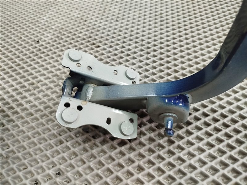 петля багажника, 1840 рублей, Санкт-Петербург