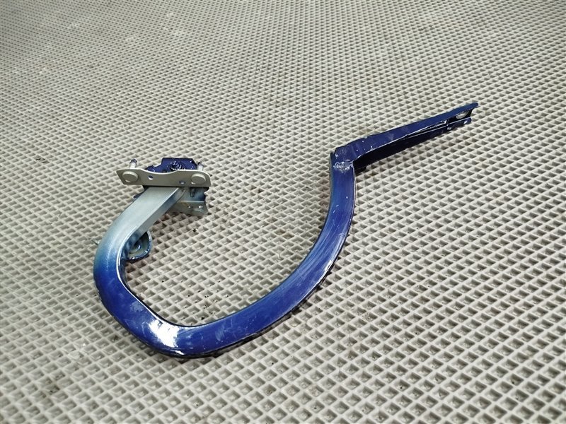 петля багажника, 1840 рублей, Санкт-Петербург