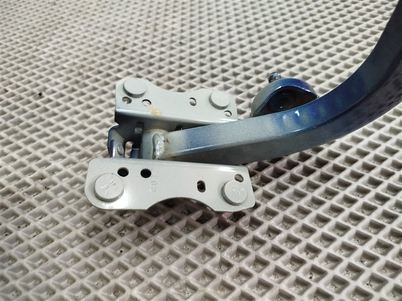 петля багажника, 1840 рублей, Санкт-Петербург