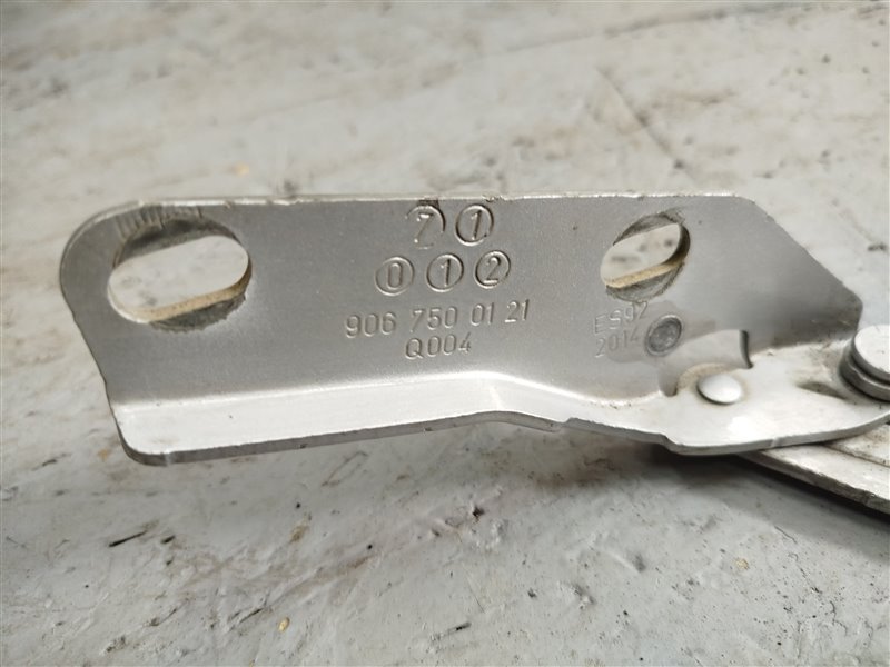 петля капота, 1425 рублей, Санкт-Петербург