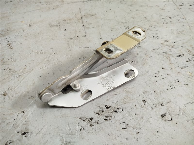 петля капота, 1425 рублей, Санкт-Петербург