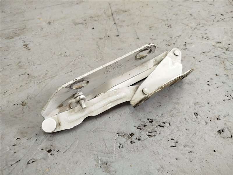 петля капота, 1425 рублей, Санкт-Петербург