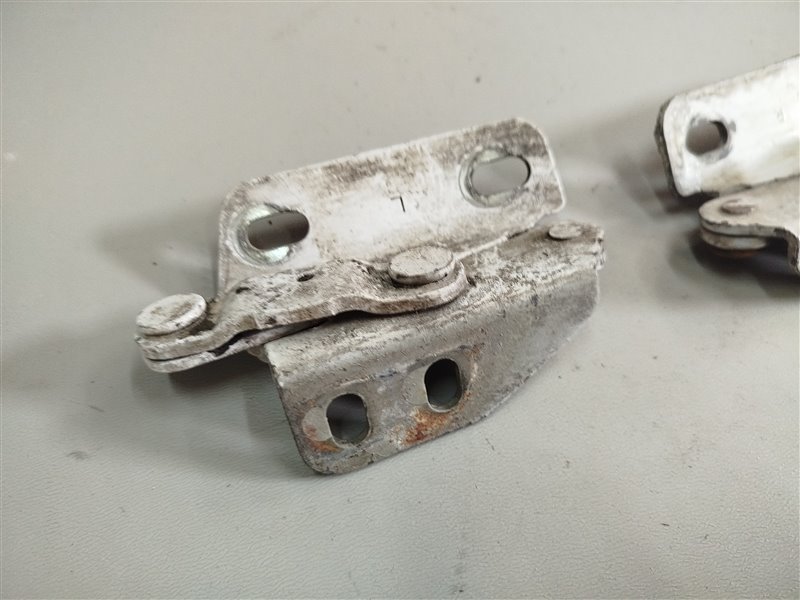 петли капота, 2445 рублей, Санкт-Петербург