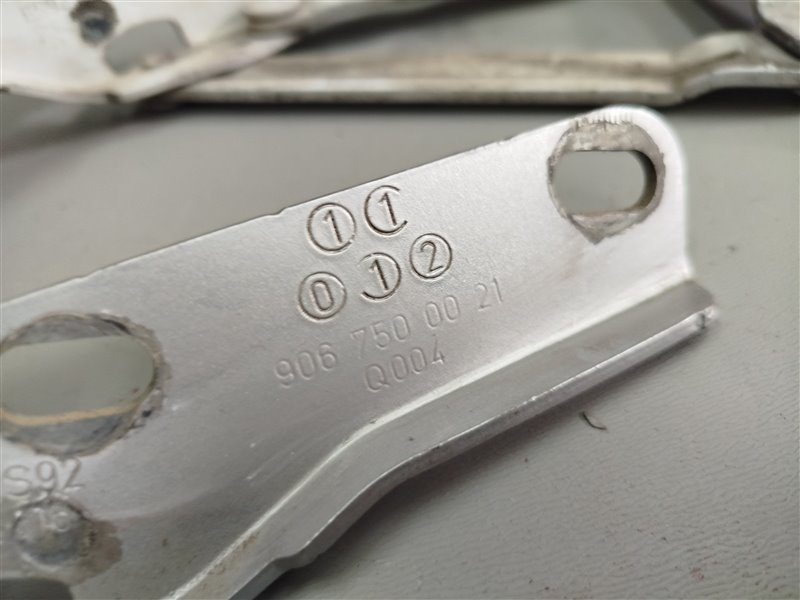 петли капота, 2565 рублей, Санкт-Петербург