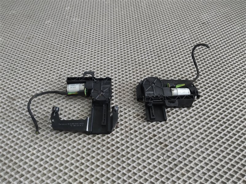 моторчик подголовника, 1415 рублей, Санкт-Петербург