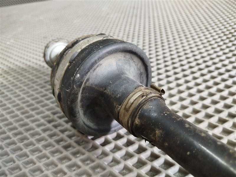 полуось, 7295 рублей, Санкт-Петербург