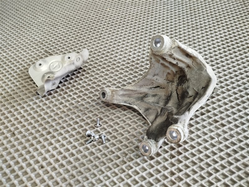 кронштейн двигателя, 2775 рублей, Санкт-Петербург