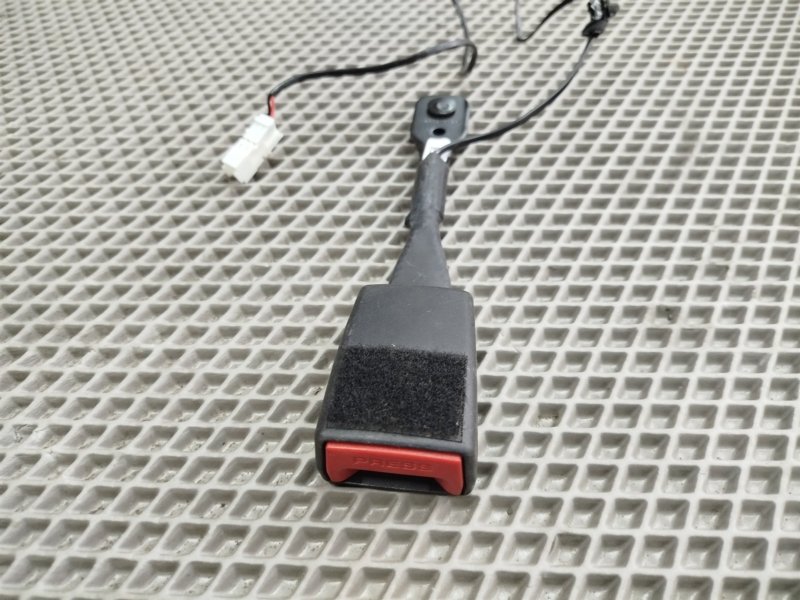 замок ремня безопасности, 2305 рублей, Санкт-Петербург