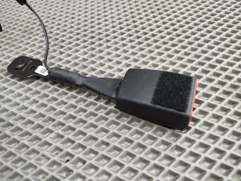 замок ремня безопасности, 2305 рублей, Санкт-Петербург